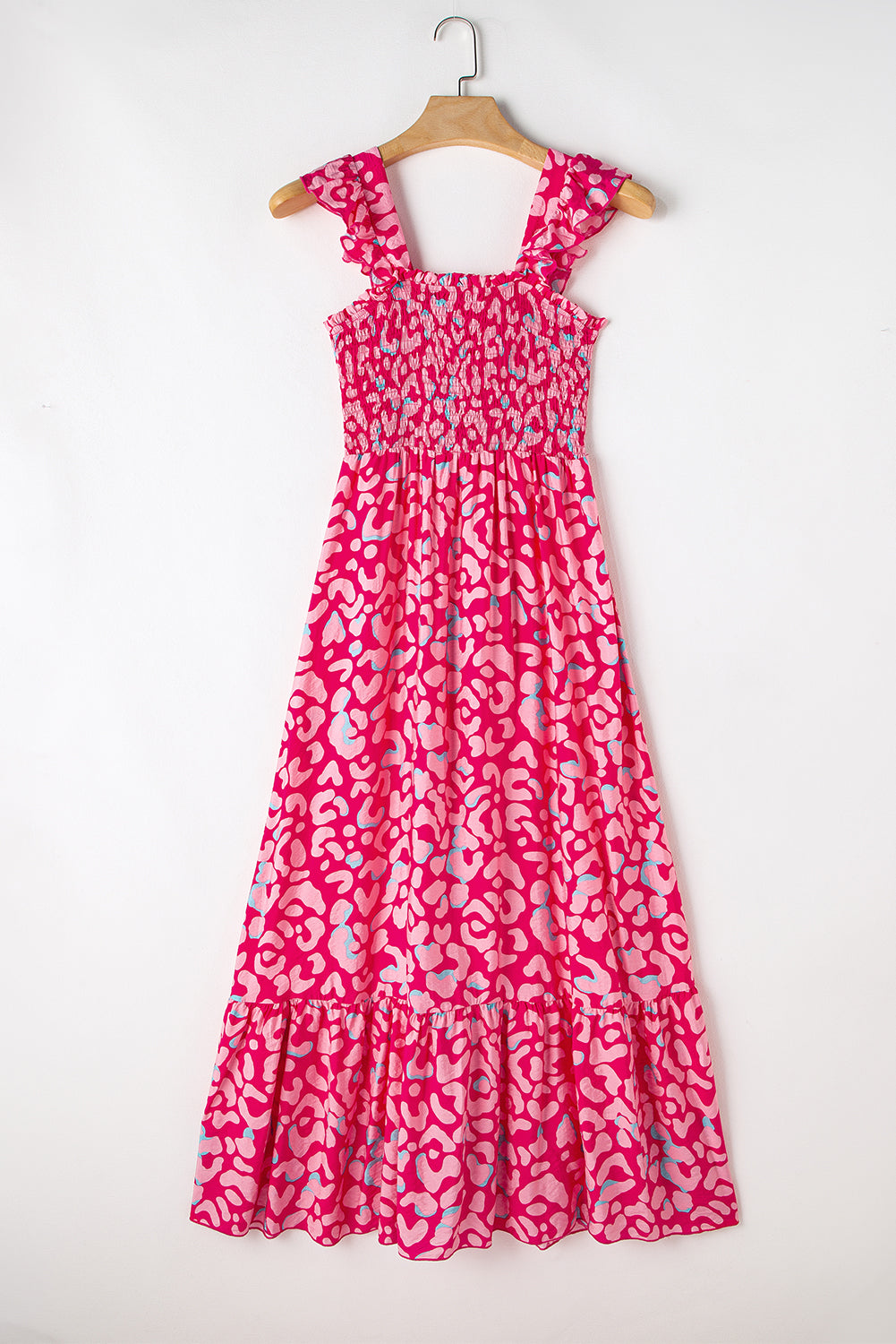 Vestido largo con cintura alta y tirantes con volantes de leopardo rosa