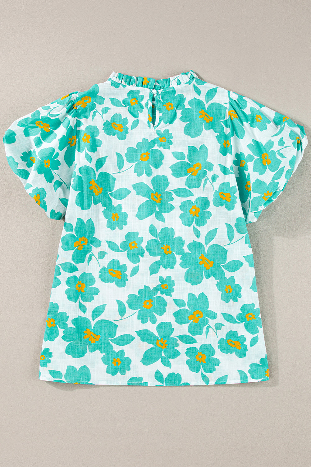 Blusa con escote con volantes y mangas abullonadas florales verdes