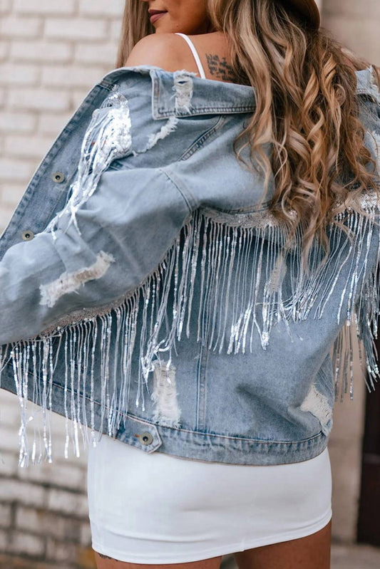 Chaqueta vaquera desgastada con flecos y adornos de lentejuelas azul cielo